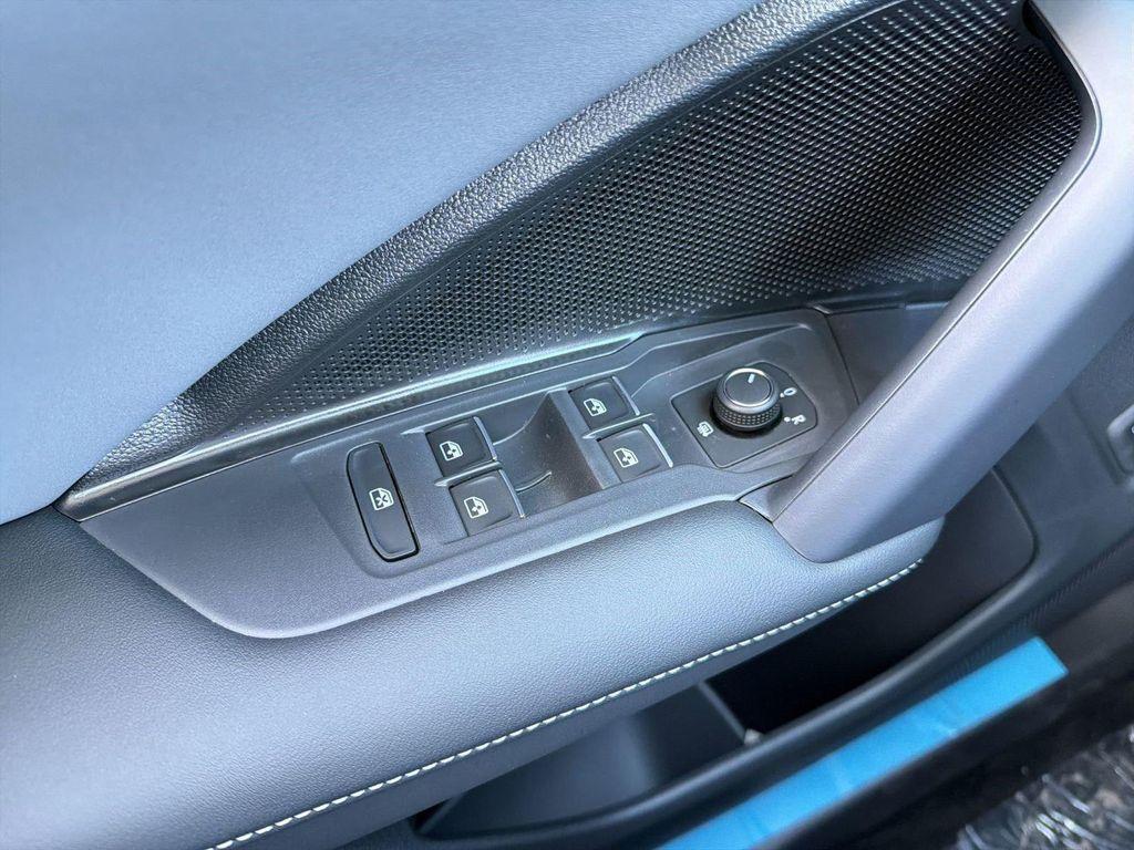 new 2026 Volkswagen Tiguan car, priced at $37,318