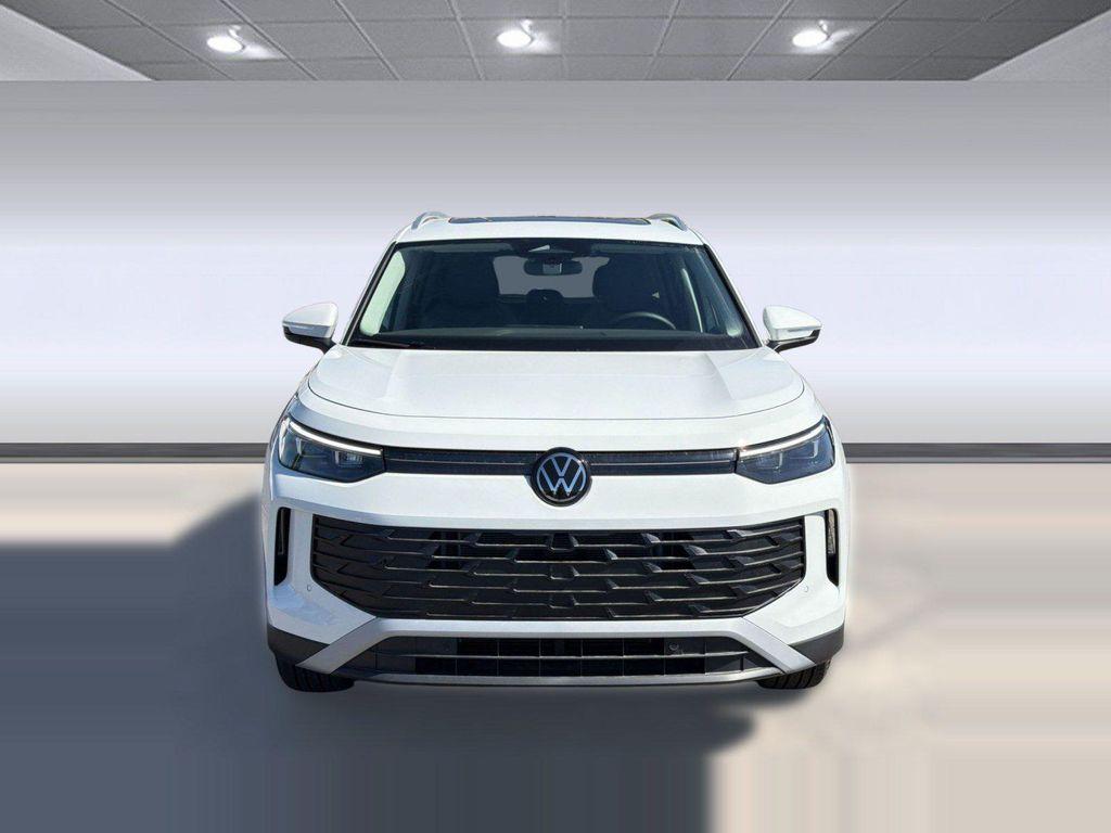 new 2026 Volkswagen Tiguan car, priced at $37,318
