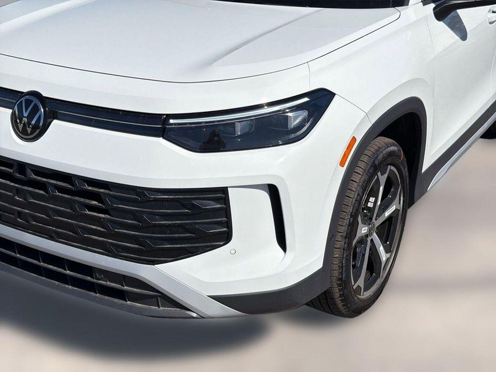 new 2026 Volkswagen Tiguan car, priced at $37,318