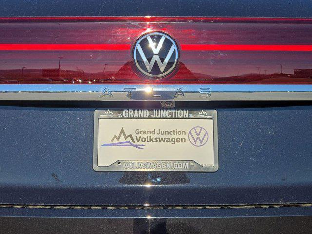 new 2026 Volkswagen Atlas Cross Sport car, priced at $53,641