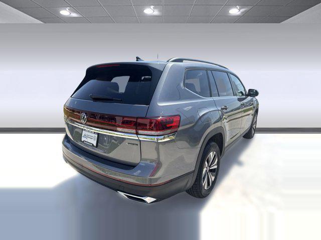 new 2025 Volkswagen Atlas car, priced at $42,240