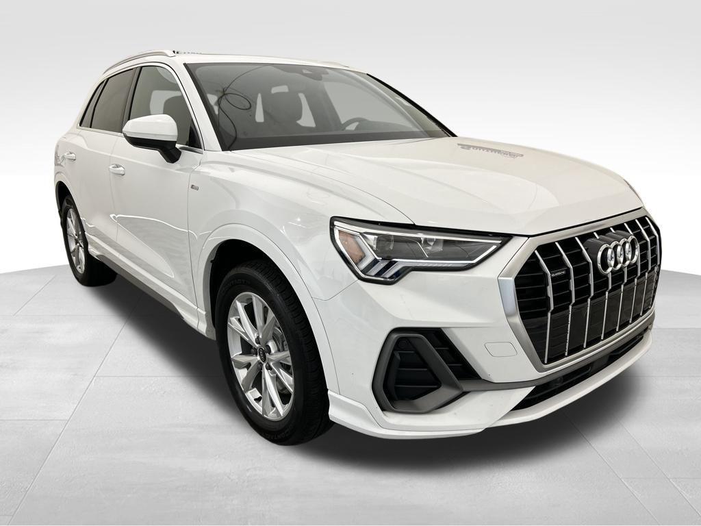 used 2025 Audi Q3 car, priced at $30,976