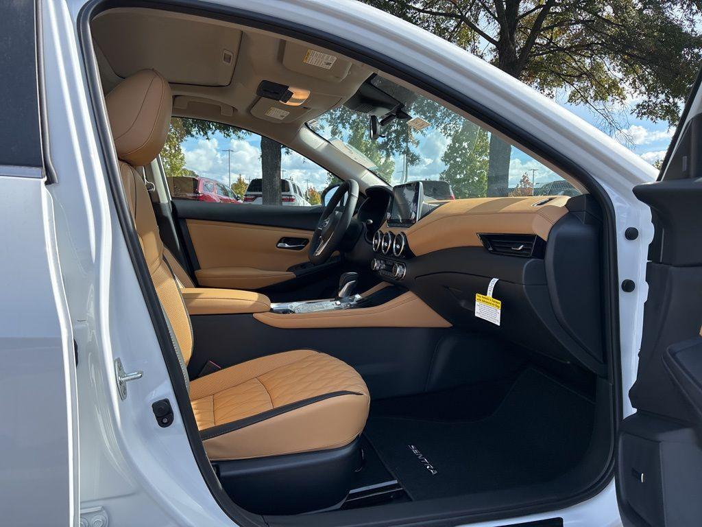 new 2025 Nissan Sentra car, priced at $22,774