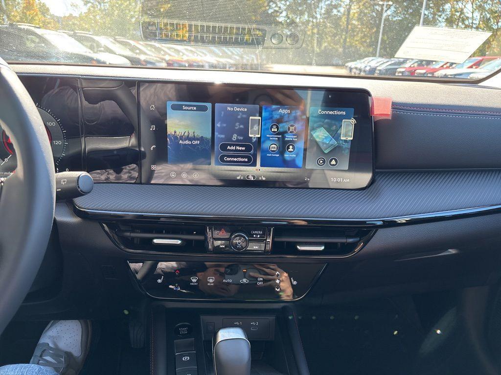 new 2026 Nissan Kicks car, priced at $27,456