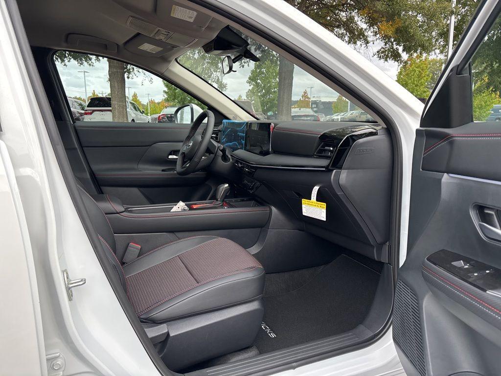 new 2025 Nissan Kicks car, priced at $24,041