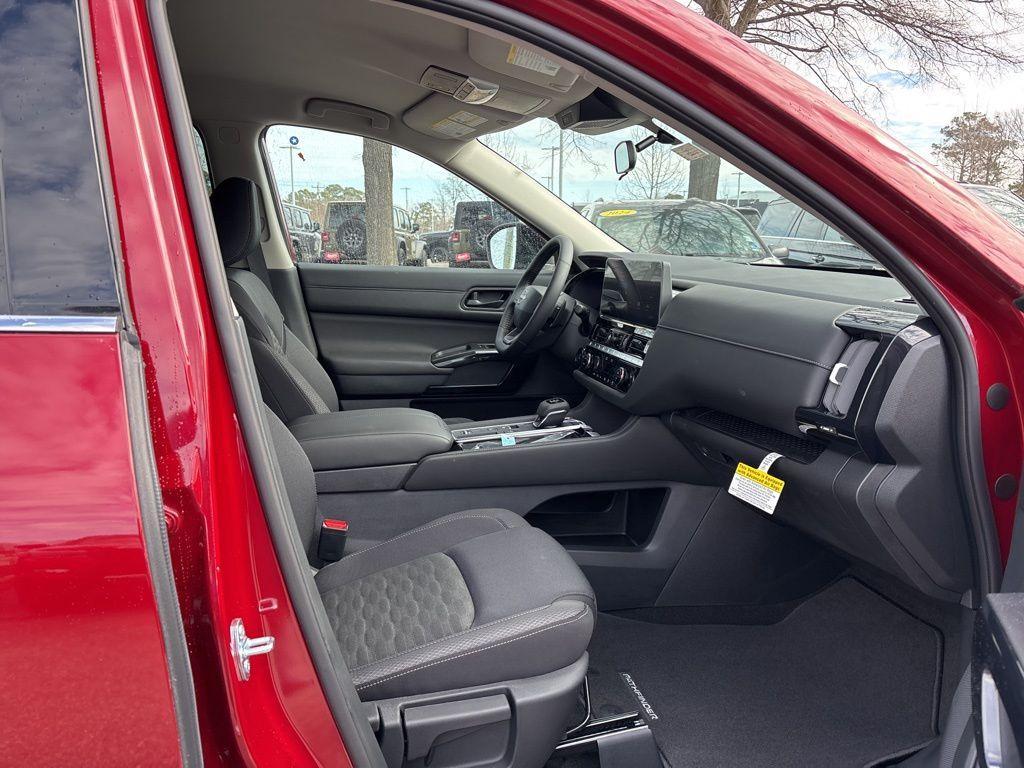 new 2026 Nissan Pathfinder car, priced at $37,466