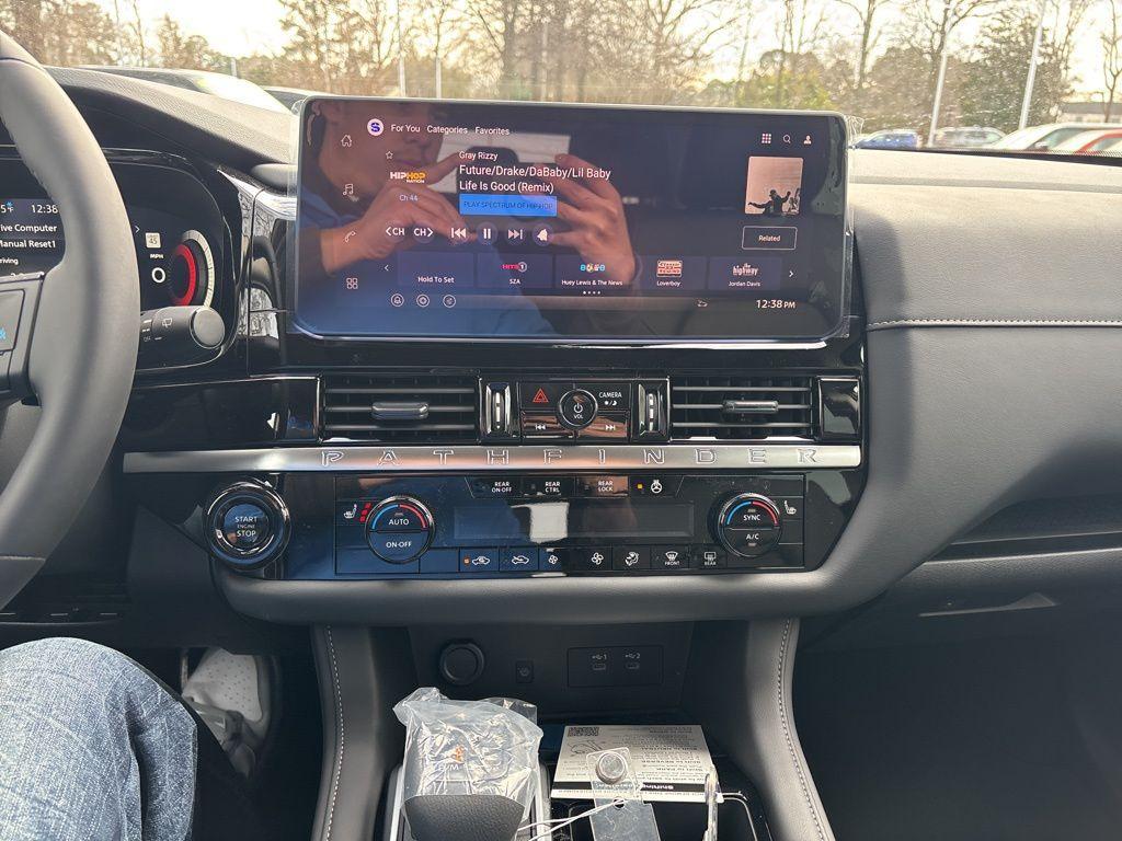 new 2026 Nissan Pathfinder car, priced at $46,000