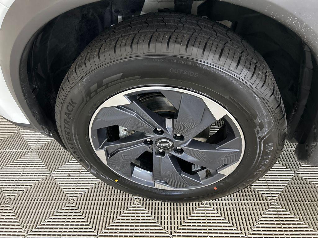 used 2024 Nissan Rogue car, priced at $19,999