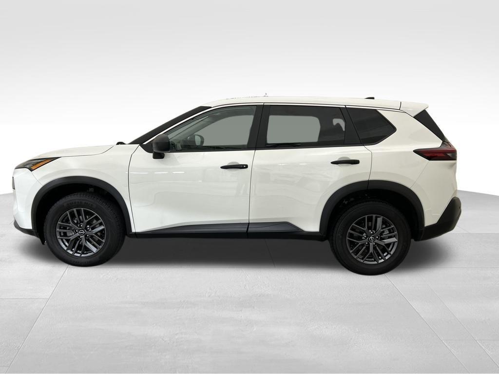 used 2023 Nissan Rogue car, priced at $17,251