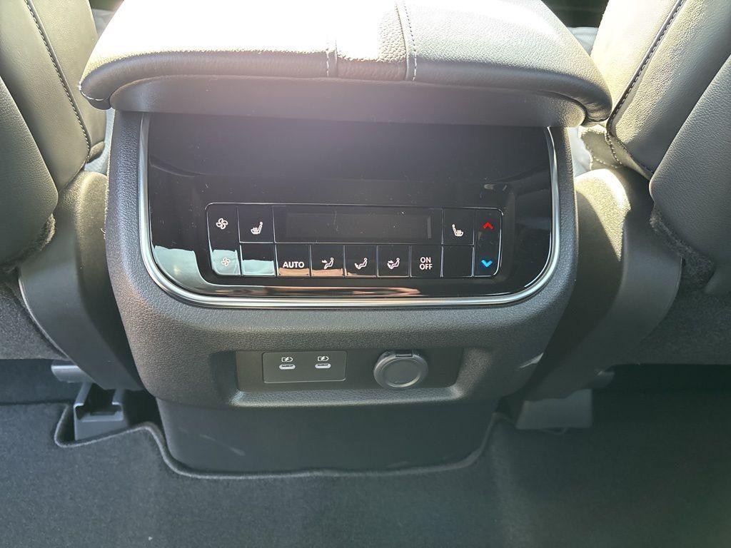 new 2026 Nissan Armada car, priced at $82,281