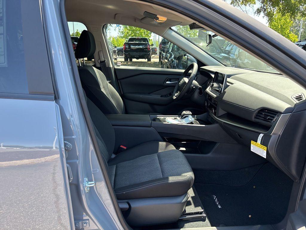 new 2026 Nissan Rogue car, priced at $28,500