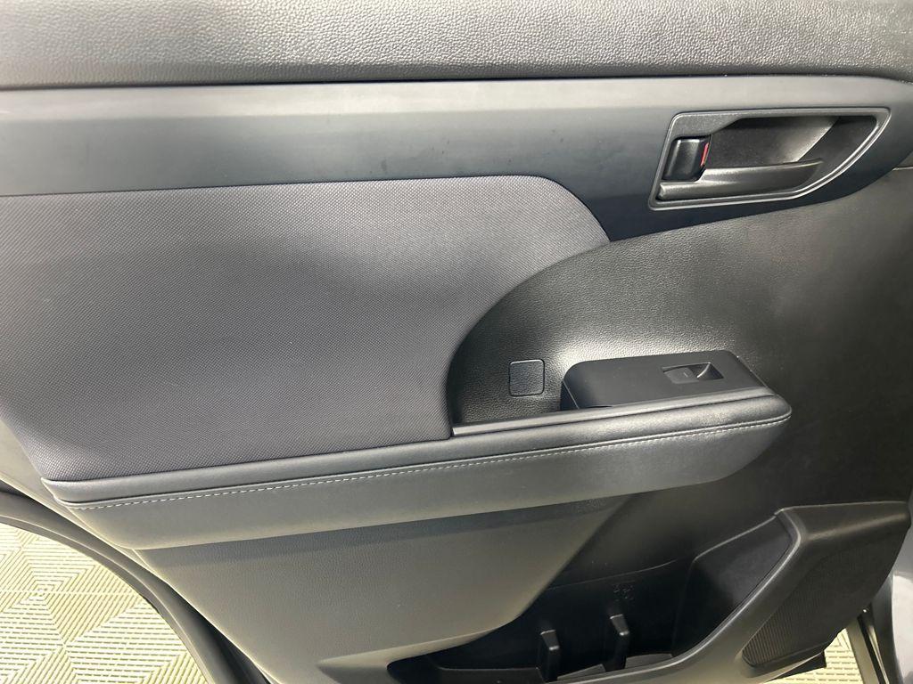 used 2023 Toyota Highlander car, priced at $28,880