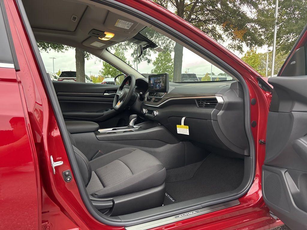 new 2025 Nissan Altima car, priced at $26,997