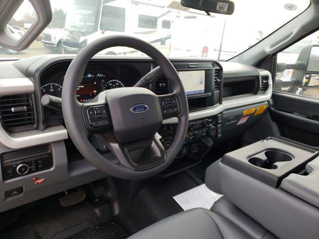 new 2025 Ford F-350 car, priced at $71,487