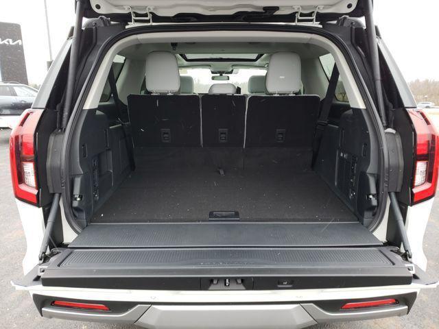 new 2025 Ford Expedition Max car, priced at $90,075