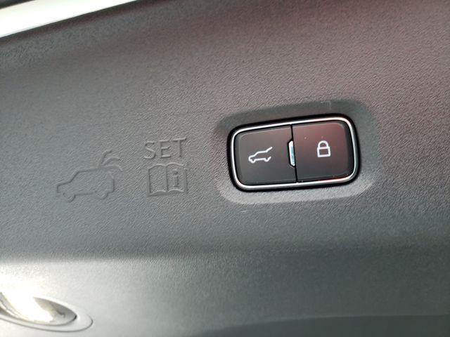 new 2025 Ford Expedition Max car, priced at $90,075