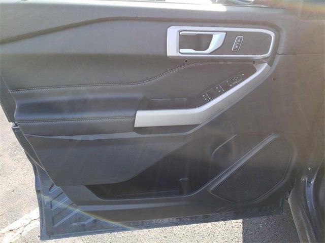 used 2023 Ford Explorer car, priced at $28,900