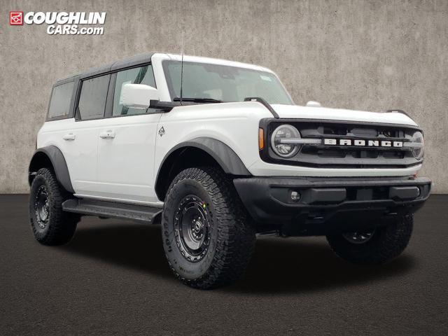 new 2025 Ford Bronco car, priced at $57,017