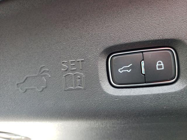 new 2025 Ford Expedition car, priced at $69,790