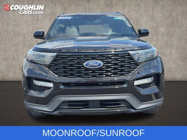 used 2024 Ford Explorer car, priced at $38,093