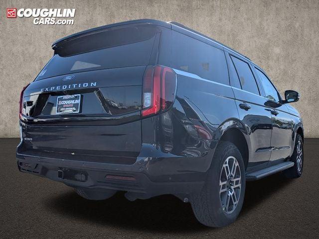new 2025 Ford Expedition car, priced at $70,845