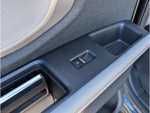 new 2025 Ford Expedition car, priced at $70,845