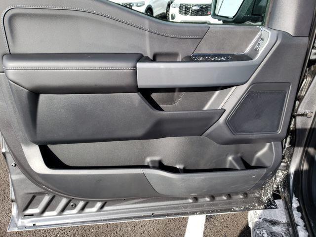 new 2025 Ford F-150 car, priced at $52,609