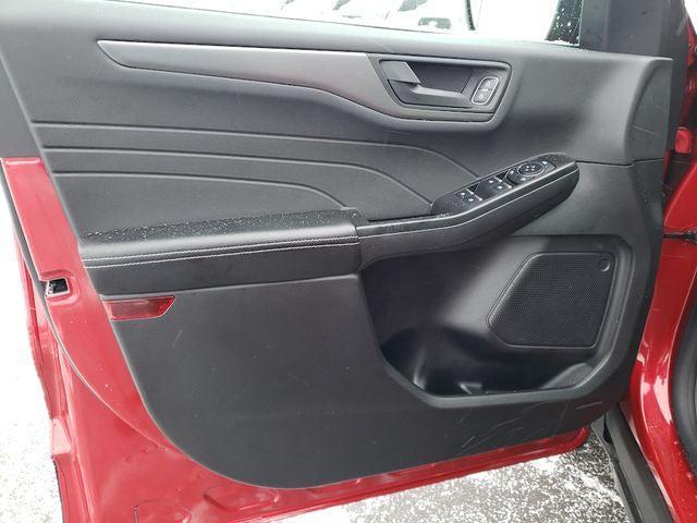 new 2026 Ford Escape car, priced at $31,253