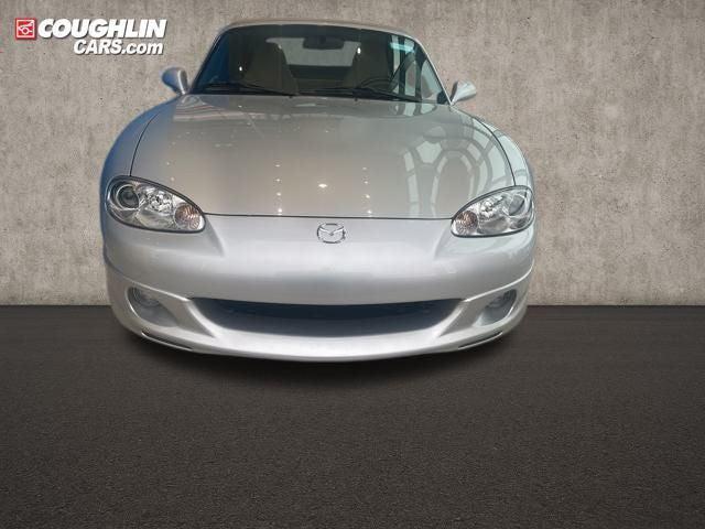 used 2001 Mazda MX-5 Miata car, priced at $16,500