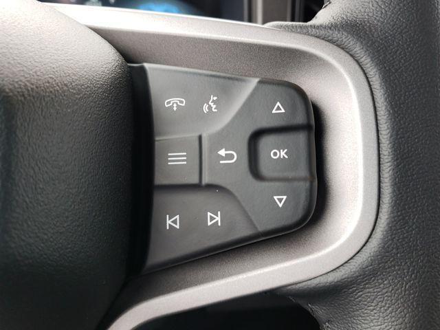 new 2025 Ford Bronco car, priced at $47,354