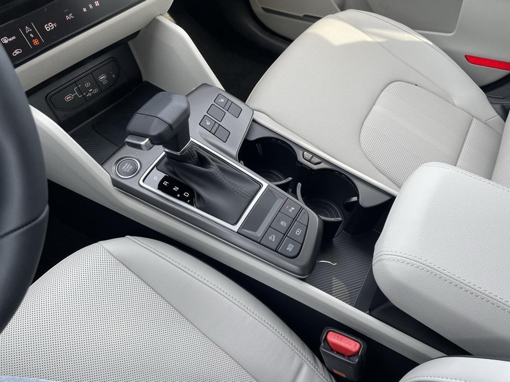 new 2026 Kia Sportage car, priced at $30,467