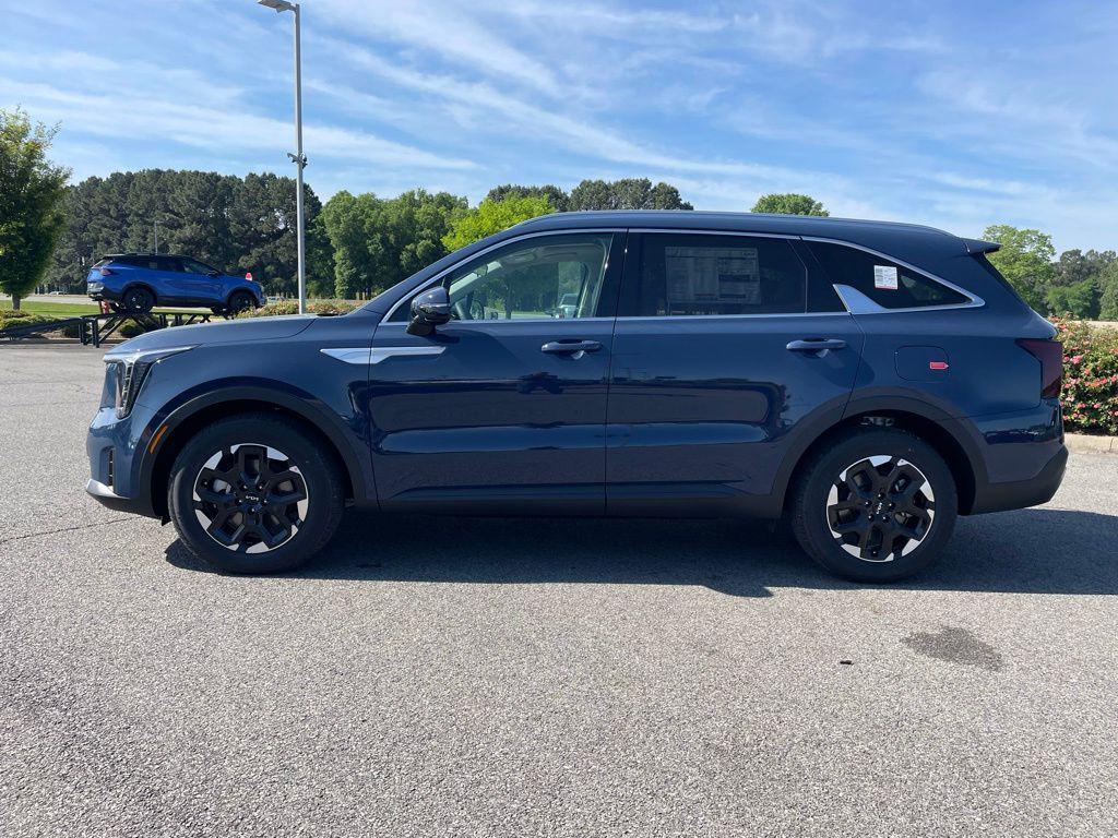 new 2026 Kia Sorento car, priced at $35,100