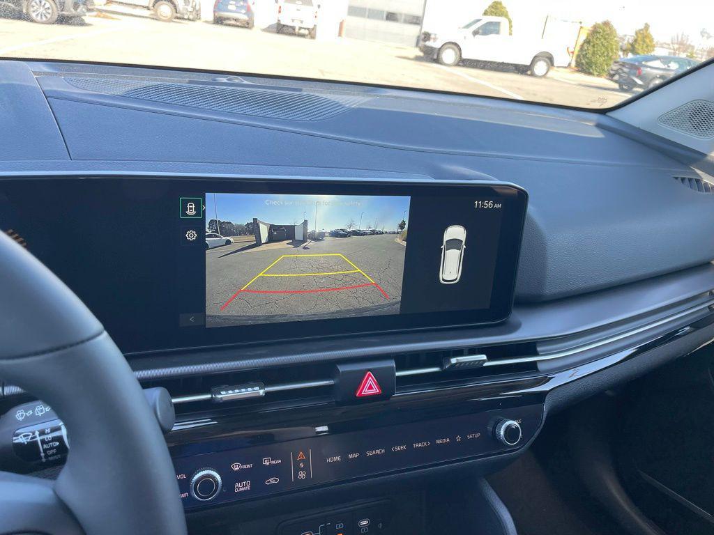 new 2026 Kia Sportage car, priced at $30,926