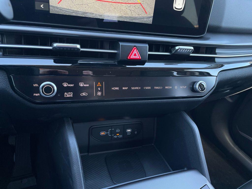 new 2026 Kia Sportage car, priced at $30,926