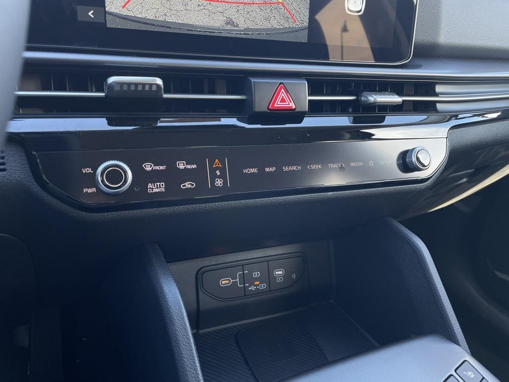 new 2026 Kia Sportage car, priced at $30,229