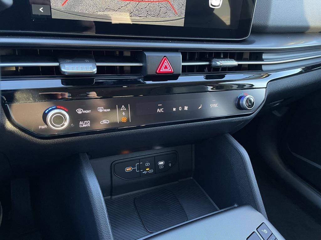 new 2026 Kia Sportage car, priced at $31,677