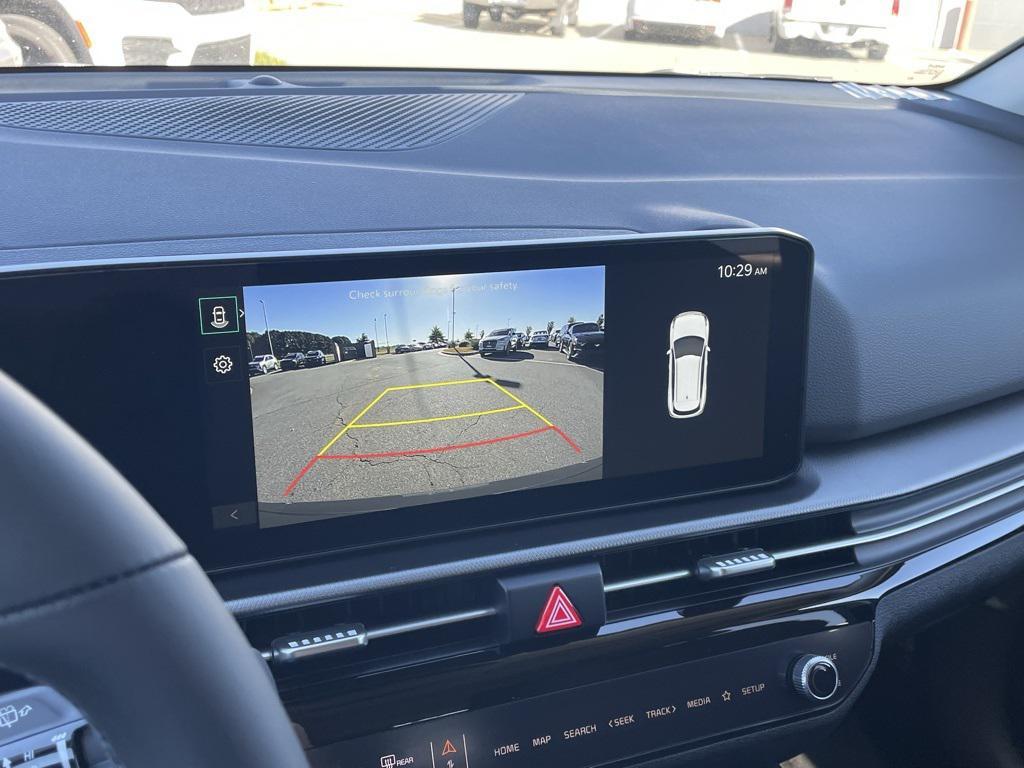 new 2026 Kia Sportage Hybrid car, priced at $31,663