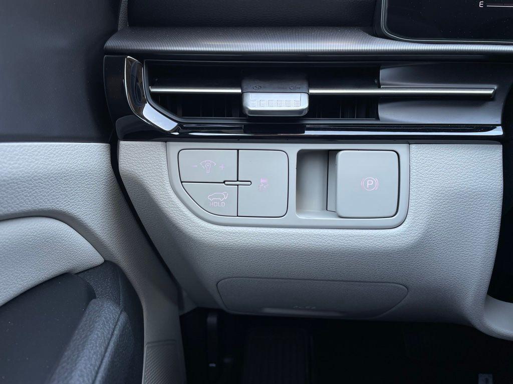 new 2026 Kia Sportage car, priced at $31,111