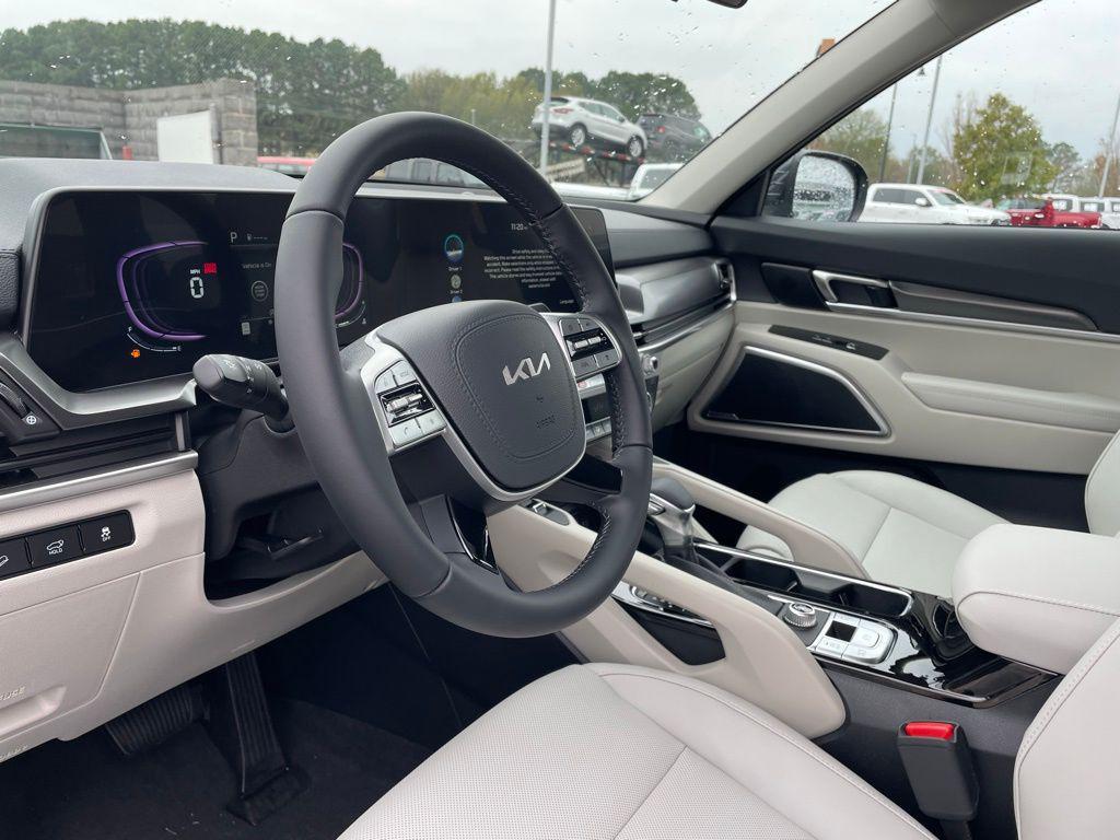 new 2025 Kia Telluride car, priced at $37,968