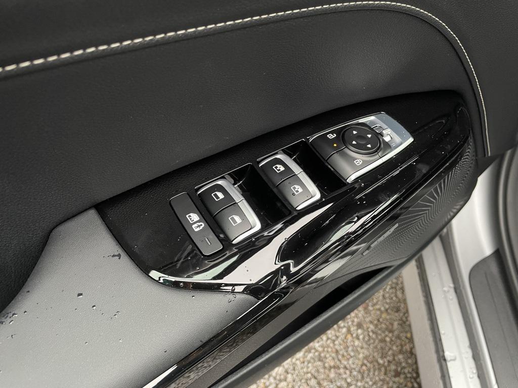 new 2026 Kia K5 car, priced at $32,424