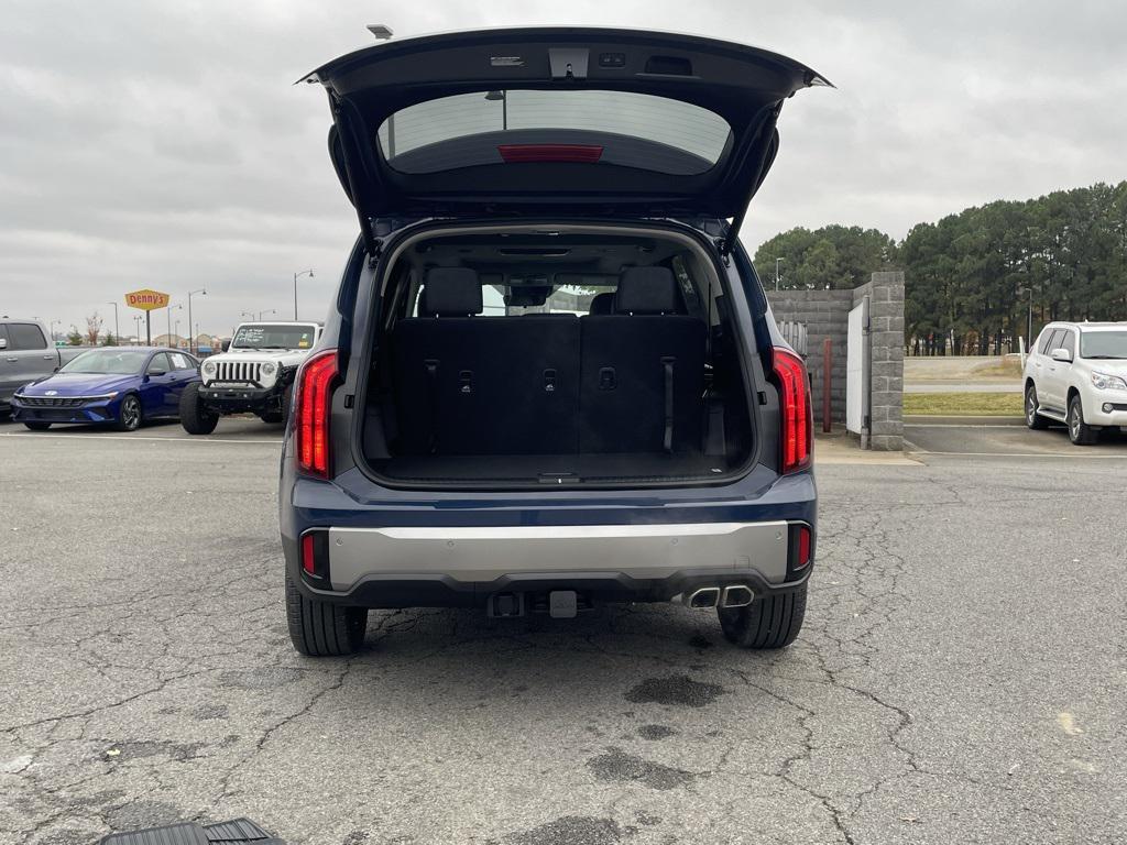 new 2025 Kia Telluride car, priced at $42,106