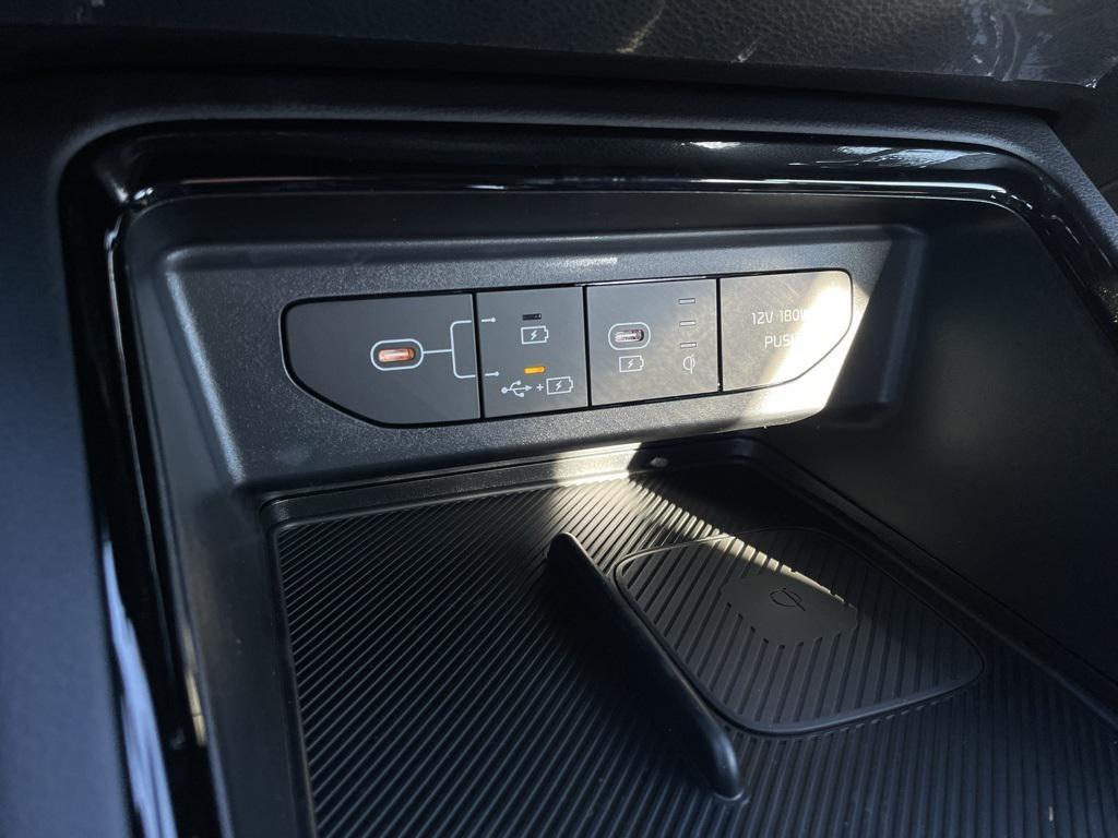 new 2026 Kia K5 car, priced at $29,816