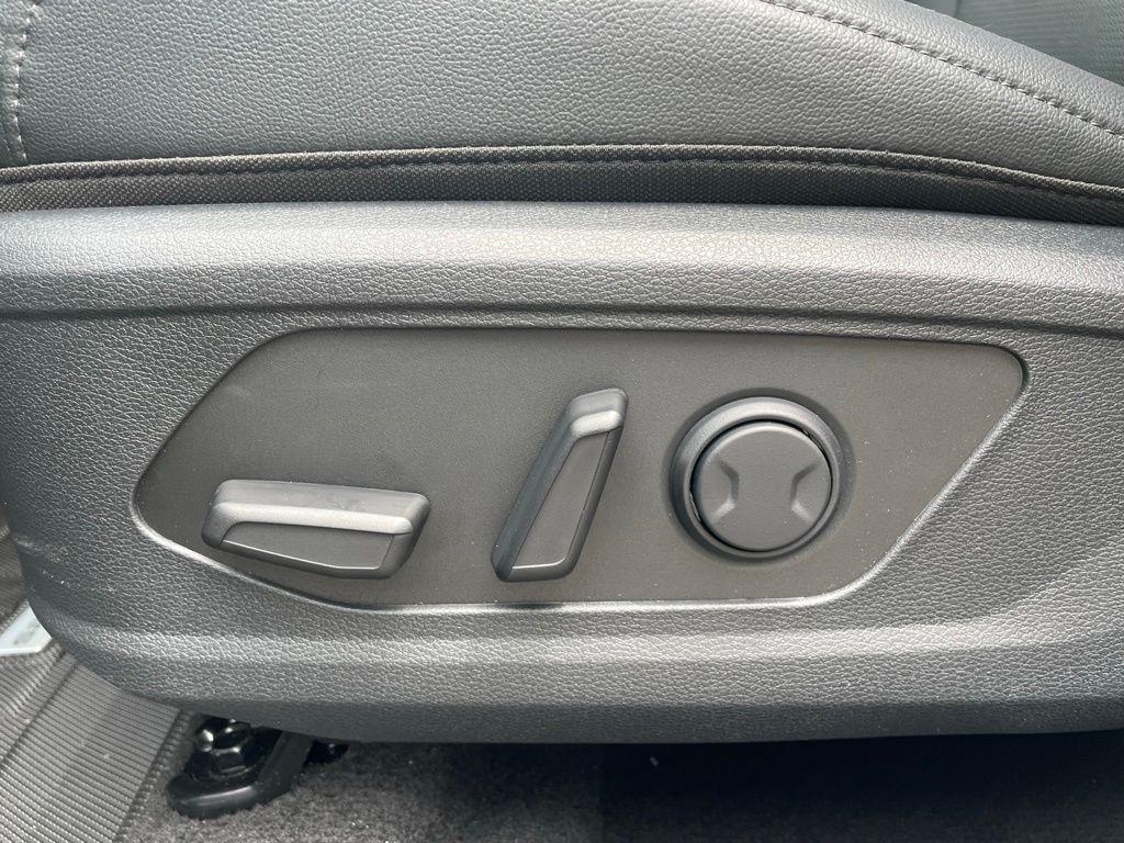 new 2026 Kia Sportage car, priced at $31,233