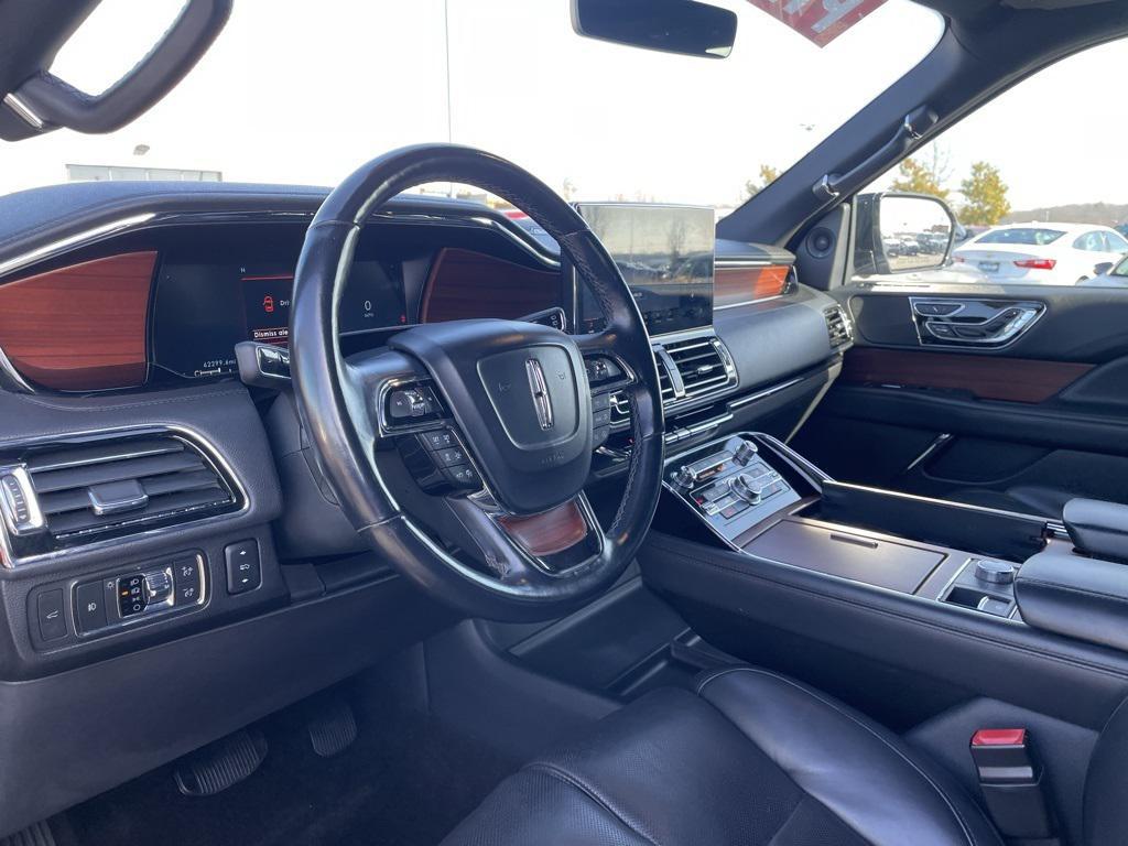 used 2022 Lincoln Navigator car, priced at $47,471