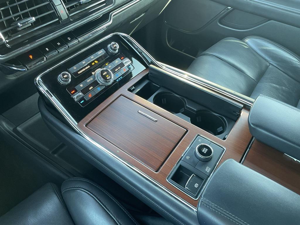 used 2022 Lincoln Navigator car, priced at $47,471