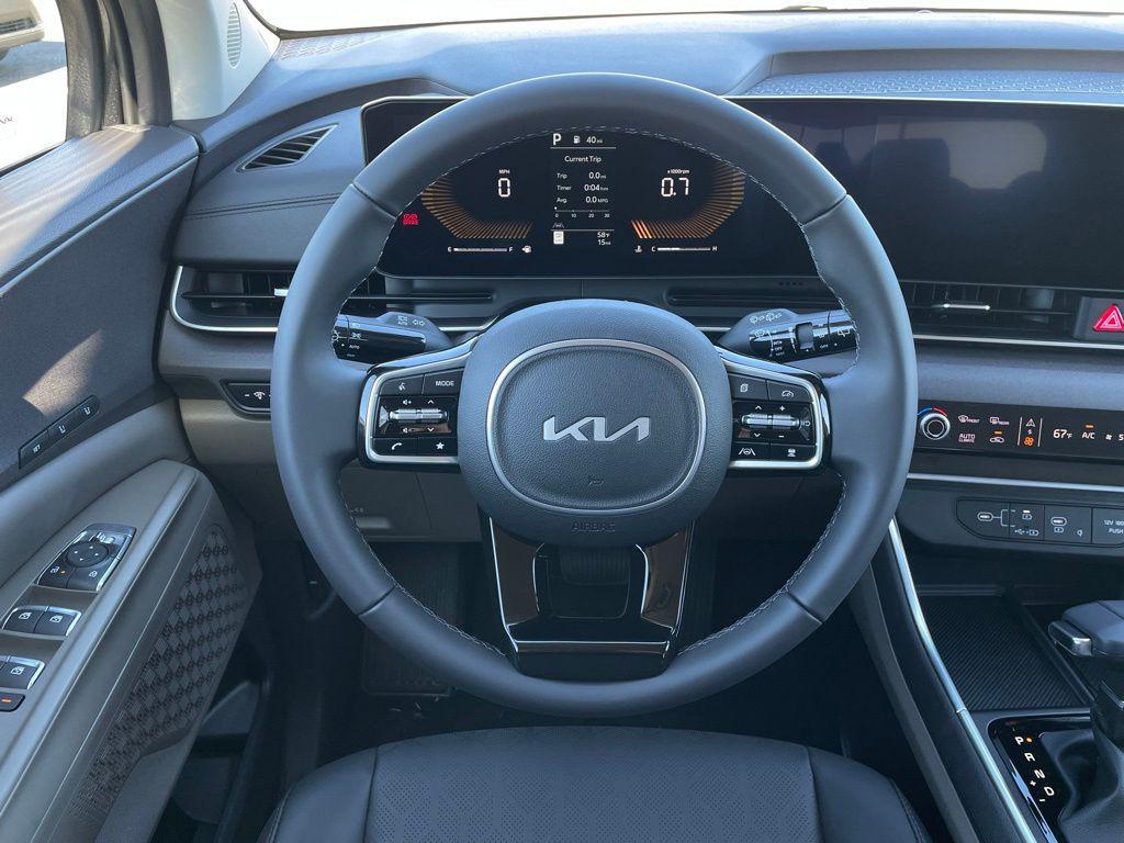 new 2026 Kia Carnival car, priced at $40,576