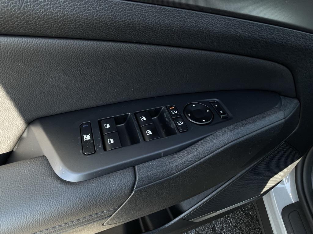 new 2026 Kia Sportage car, priced at $30,926