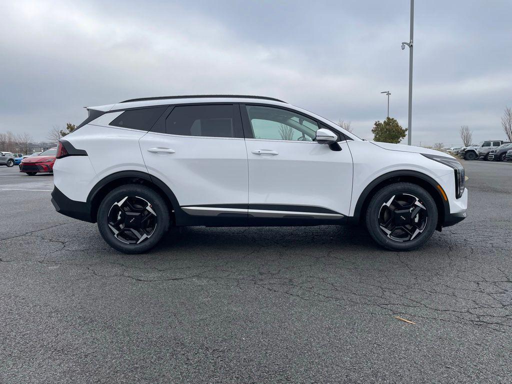 new 2026 Kia Sportage car, priced at $30,926