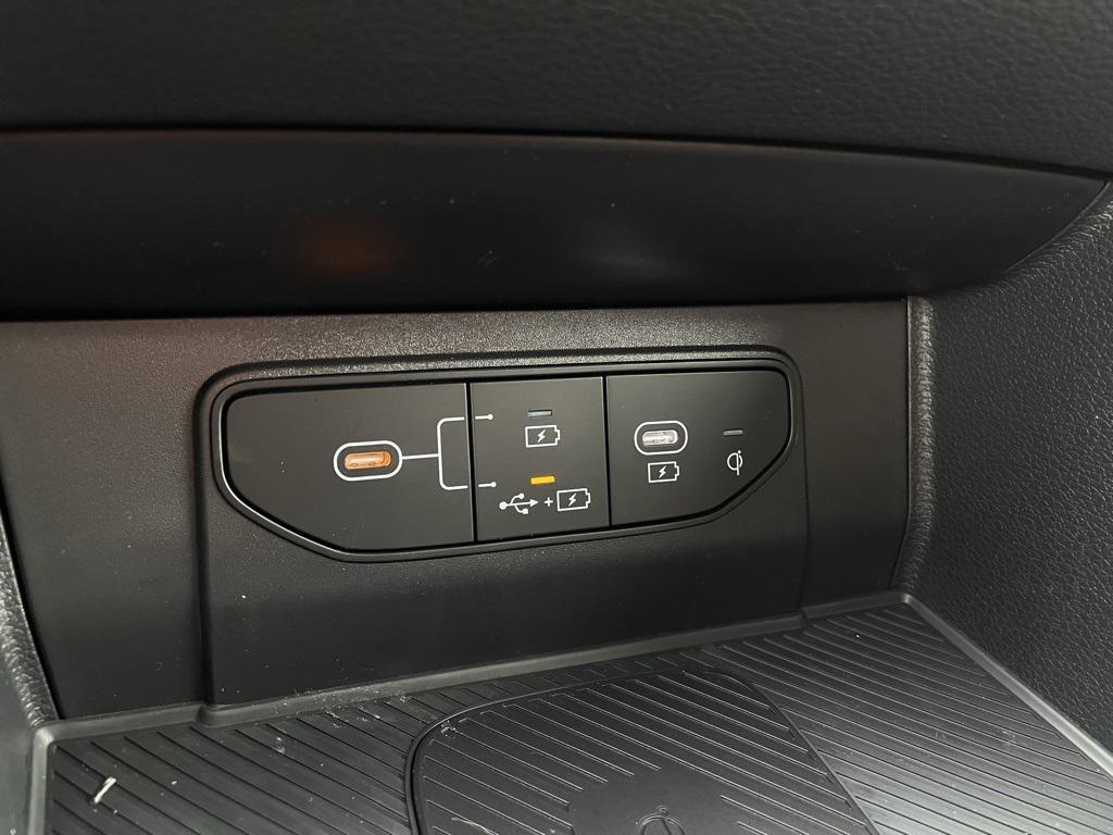 new 2026 Kia Sportage car, priced at $30,926