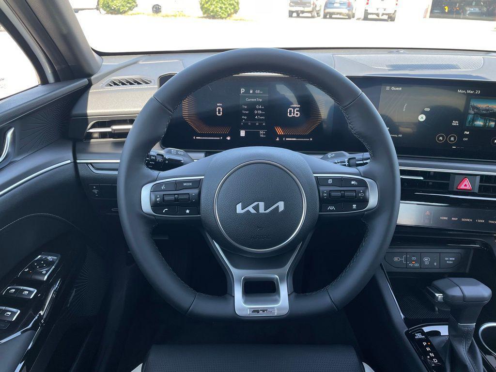 new 2026 Kia K5 car, priced at $30,275